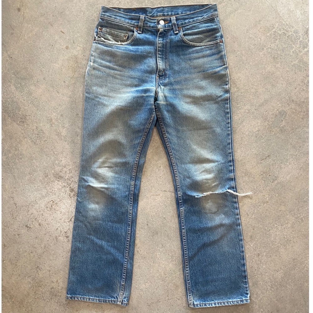 VTG Levi’s 517 31x30 Perfect Boot Cut Denim